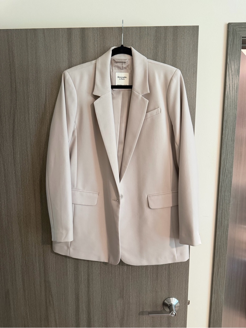 Abercrombie & Fitch Oversized Light Beige Blazer